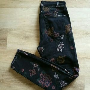 Seven for All Mankind Roxanne with raw hem